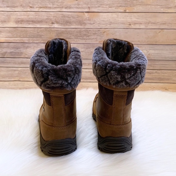 UGG Adirondack Boot II Luxe Quilt Waterproof - Picture 7 of 11